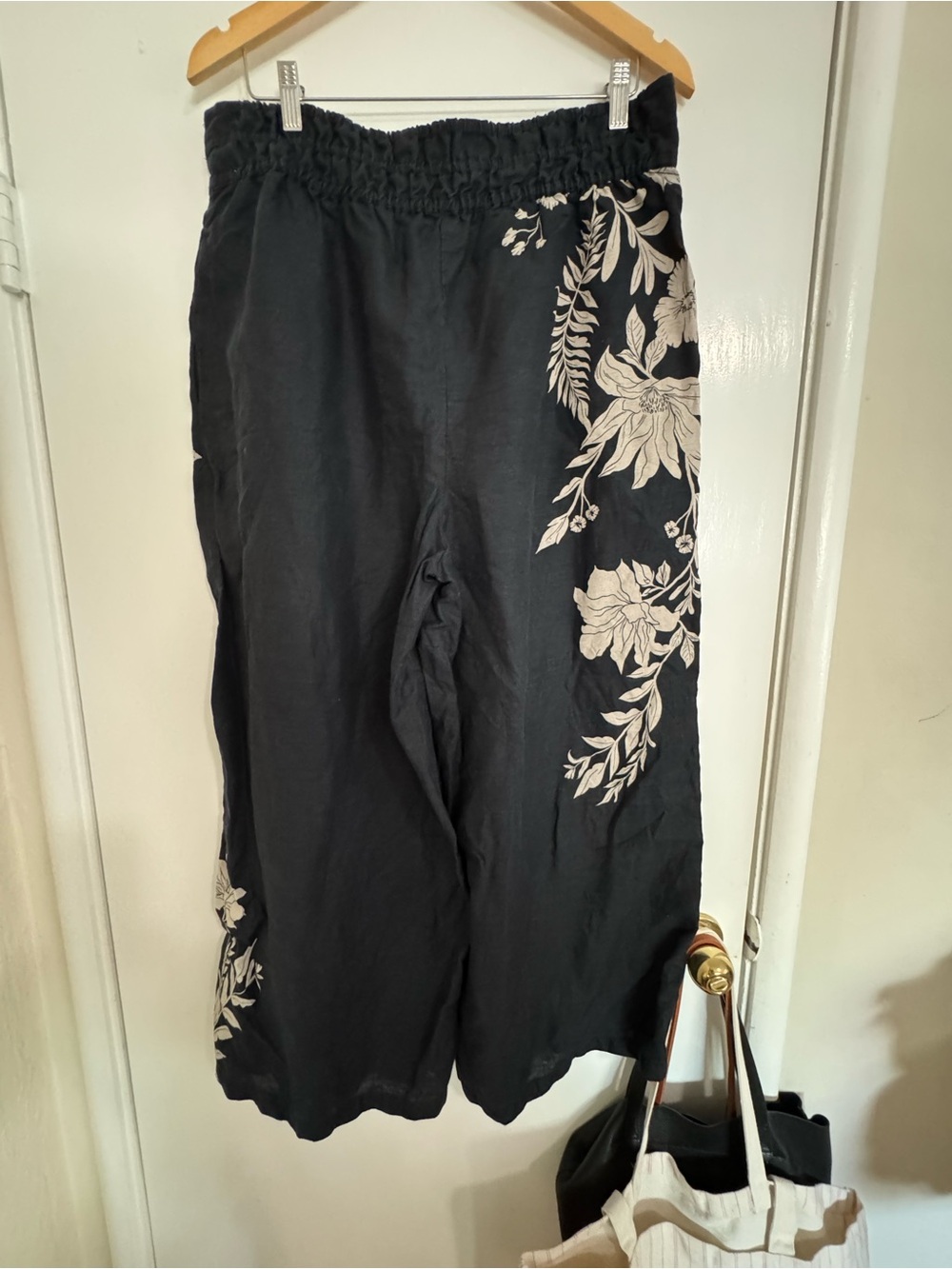 Anthropologie Black Wide-Leg Floral Pants - Picture 3 of 4